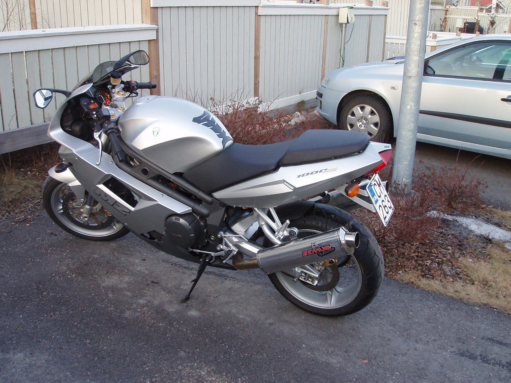 MZ1000S_2004.jpg